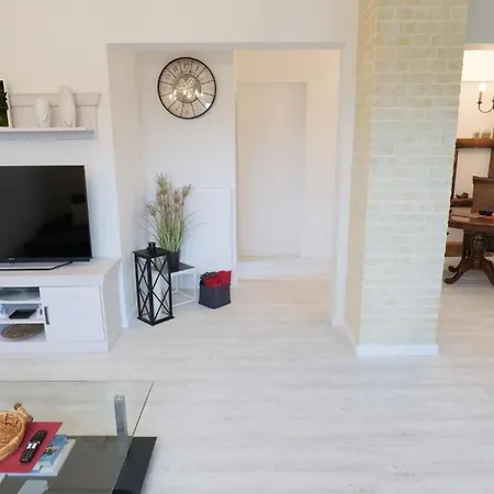Appartement Eich Sahl Im Herrenhaus Levetzow *